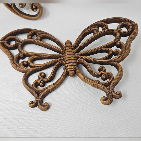 Vintage 60s 70s Home Co. Butterfly wall decor 3pc set. - Picture 4 of 9